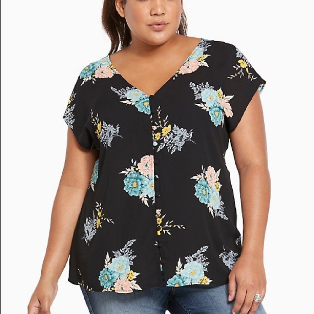 Torrid size 3 floral blouse